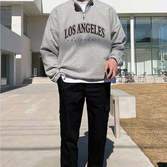 Graphic Pattern Sweater ⌚️ - Picture 3 of 3